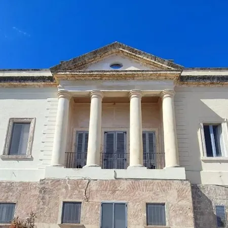 Casa Tricase Porto - 20 Meters From The Sea Apartment